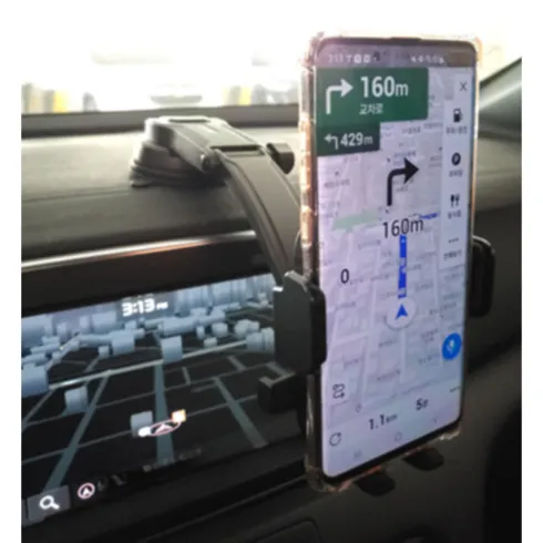 차량용휴대폰거치대